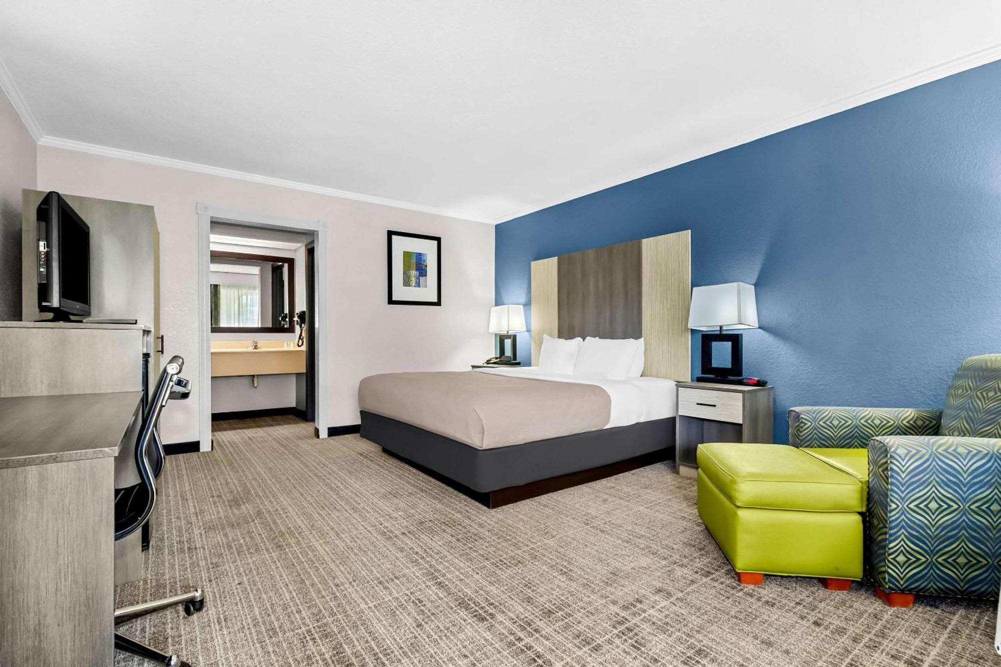 Quality Inn & Suites Florence Civic Center Eksteriør bilde