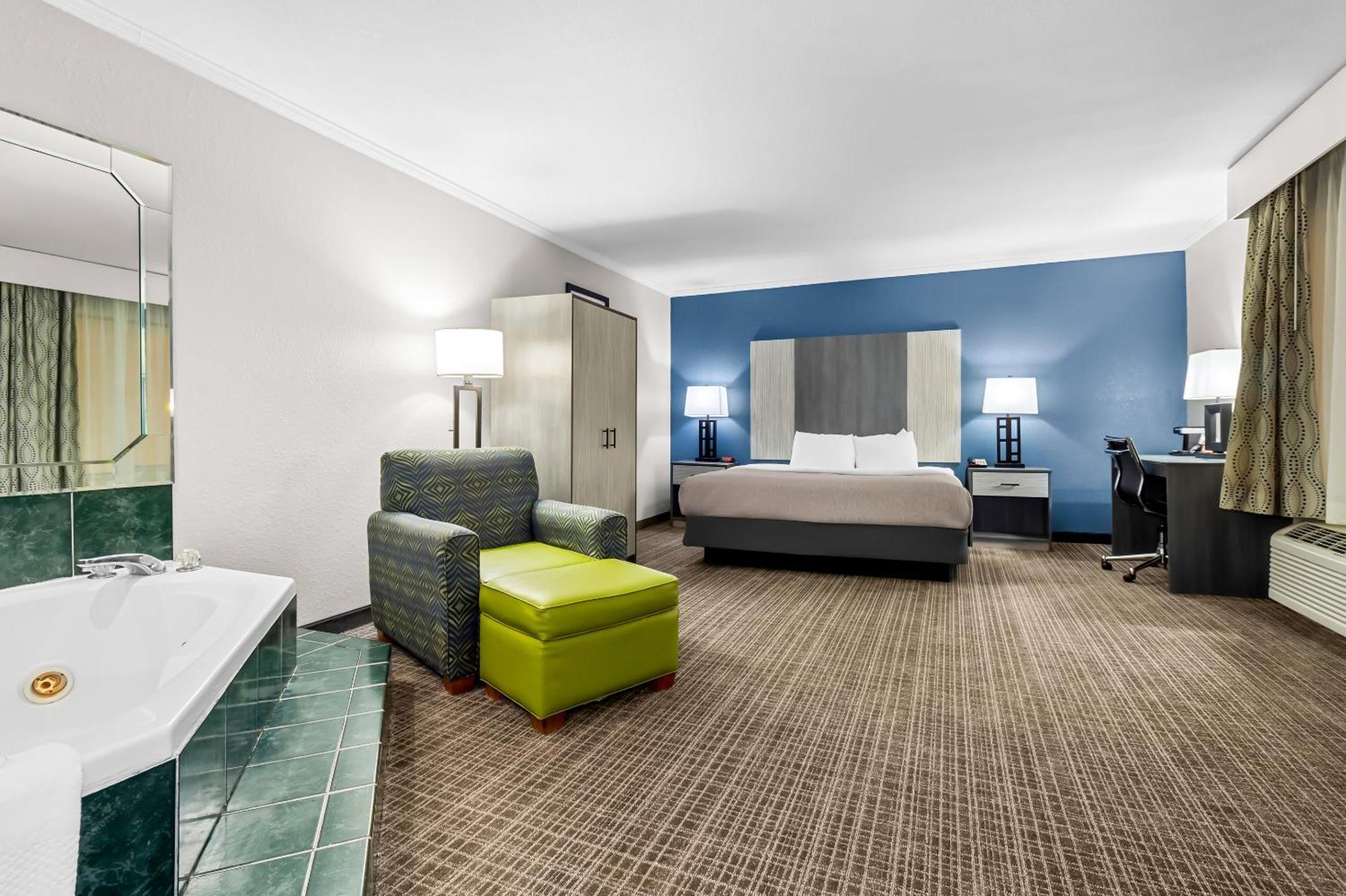 Quality Inn & Suites Florence Civic Center Eksteriør bilde