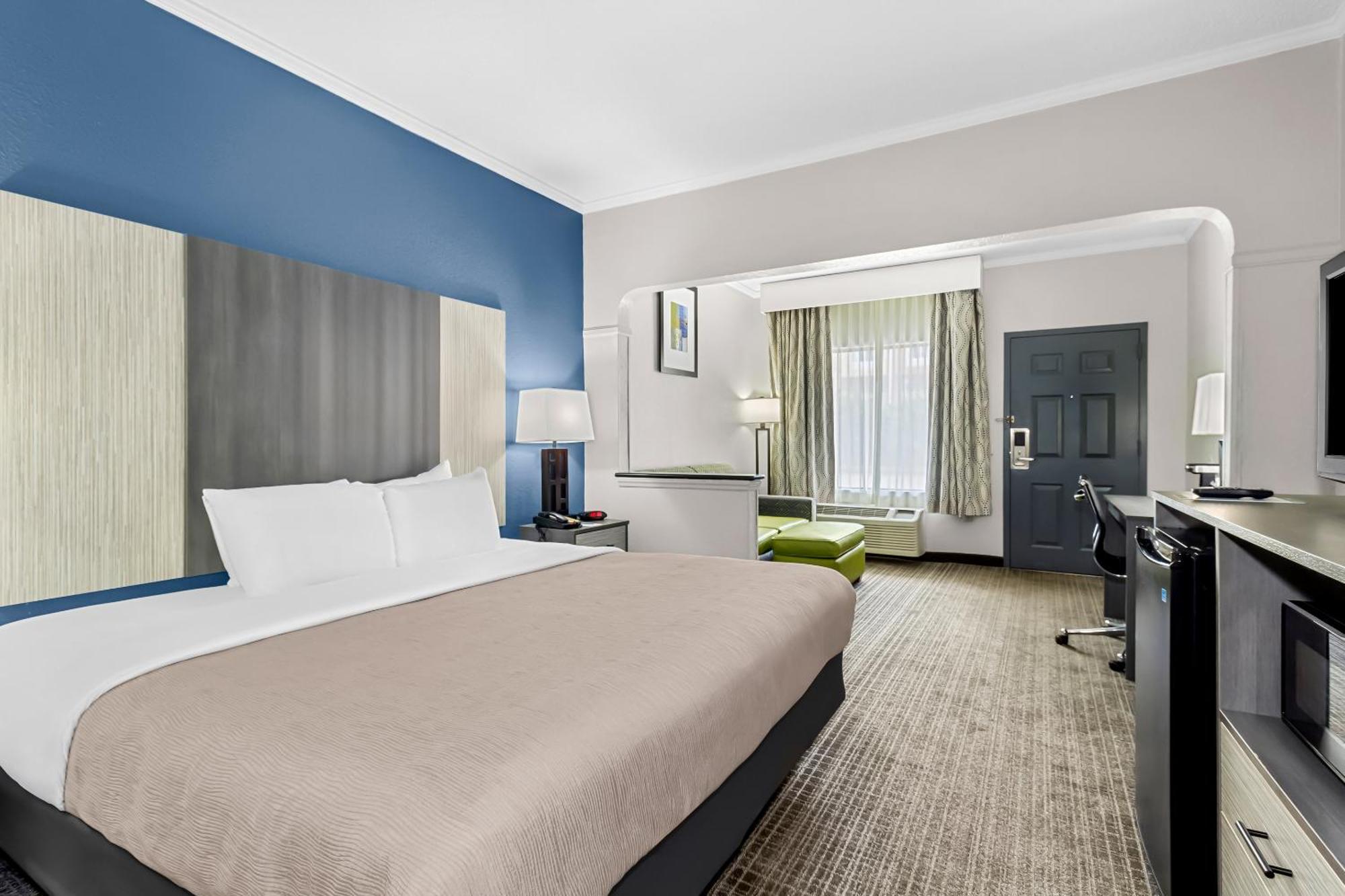 Quality Inn & Suites Florence Civic Center Eksteriør bilde