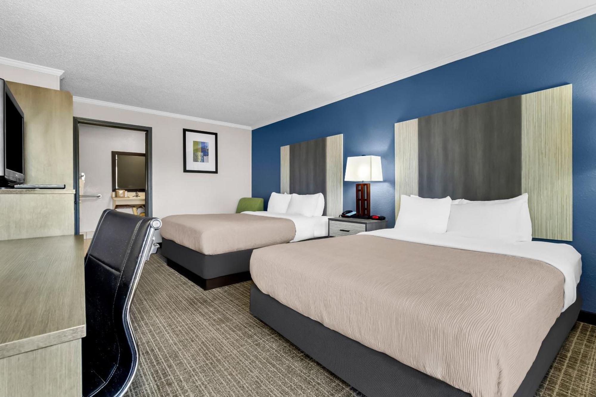 Quality Inn & Suites Florence Civic Center Eksteriør bilde